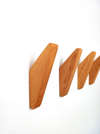 Drewniany wieszak 3 szt ścienny na ubrania do przedpokoju – ukryty montaż - Buk