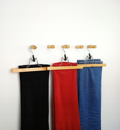 Drewniany wieszak ścienny Kołek 8 cm - na Ubrania Ręczniki Spodnie - Buk