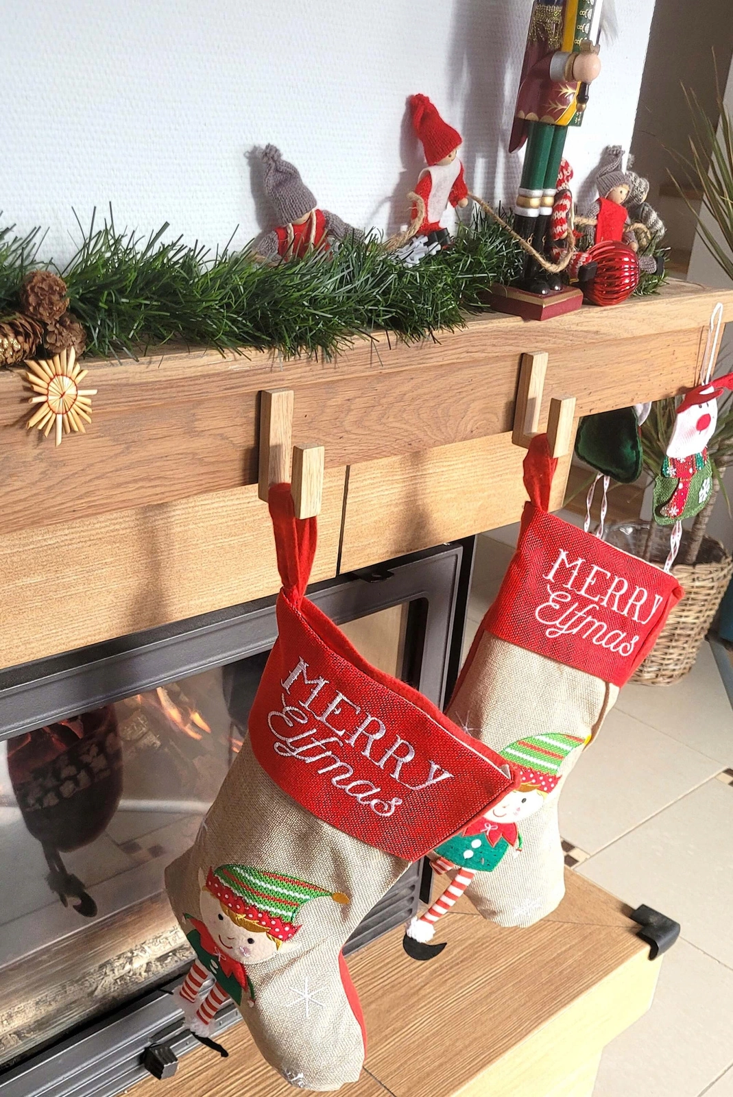 Wieszak Drewniany Samoprzylepny na Skarpety Mikołaja Kominek Dekoracje pol_pl_-Wieszak-Drewniany-Samoprzylepny-na-Skarpety-Mikolaja-Kominek-Dekoracje-134_2